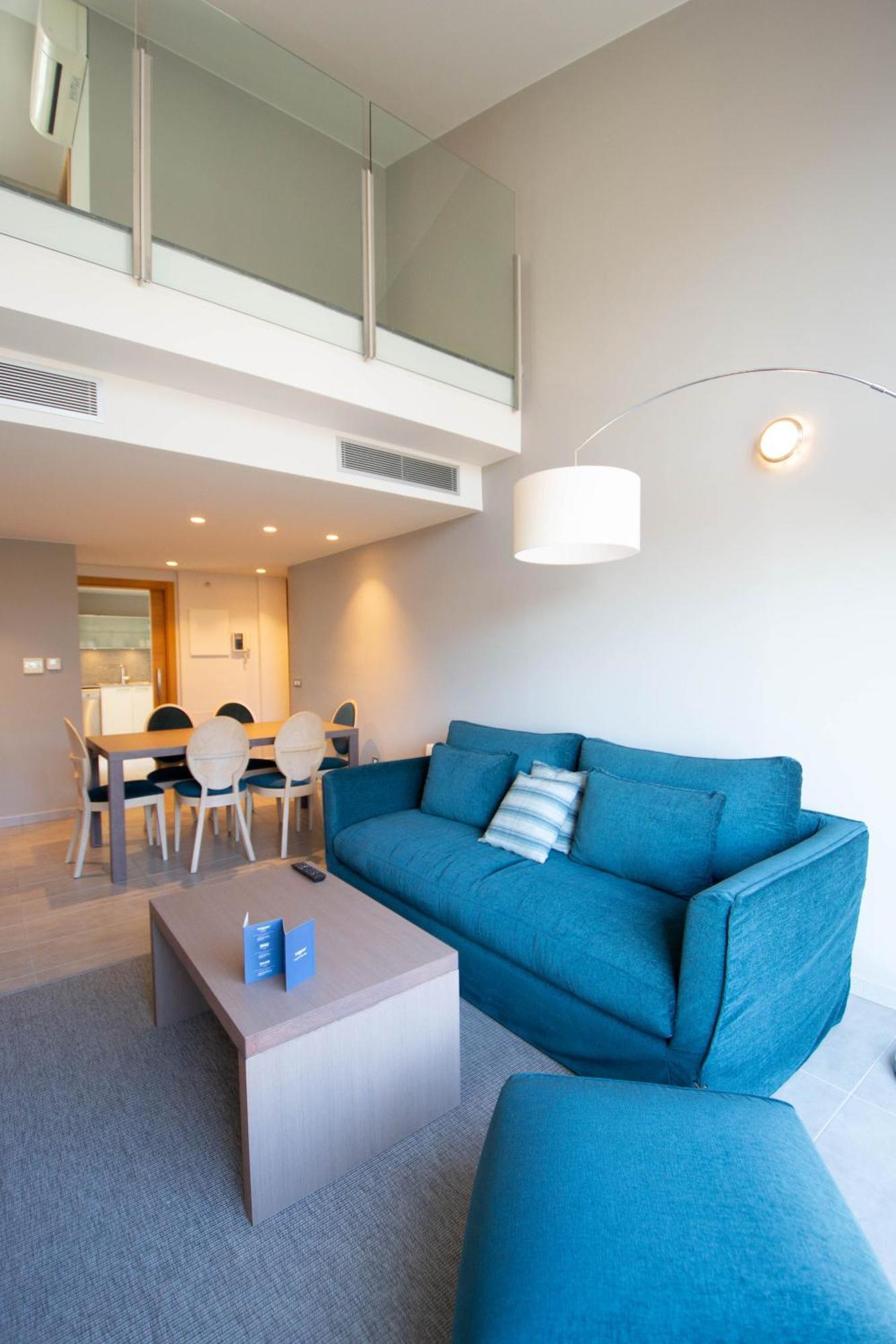 Apartaments Terraza Figueres Figueres  Exteriör bild