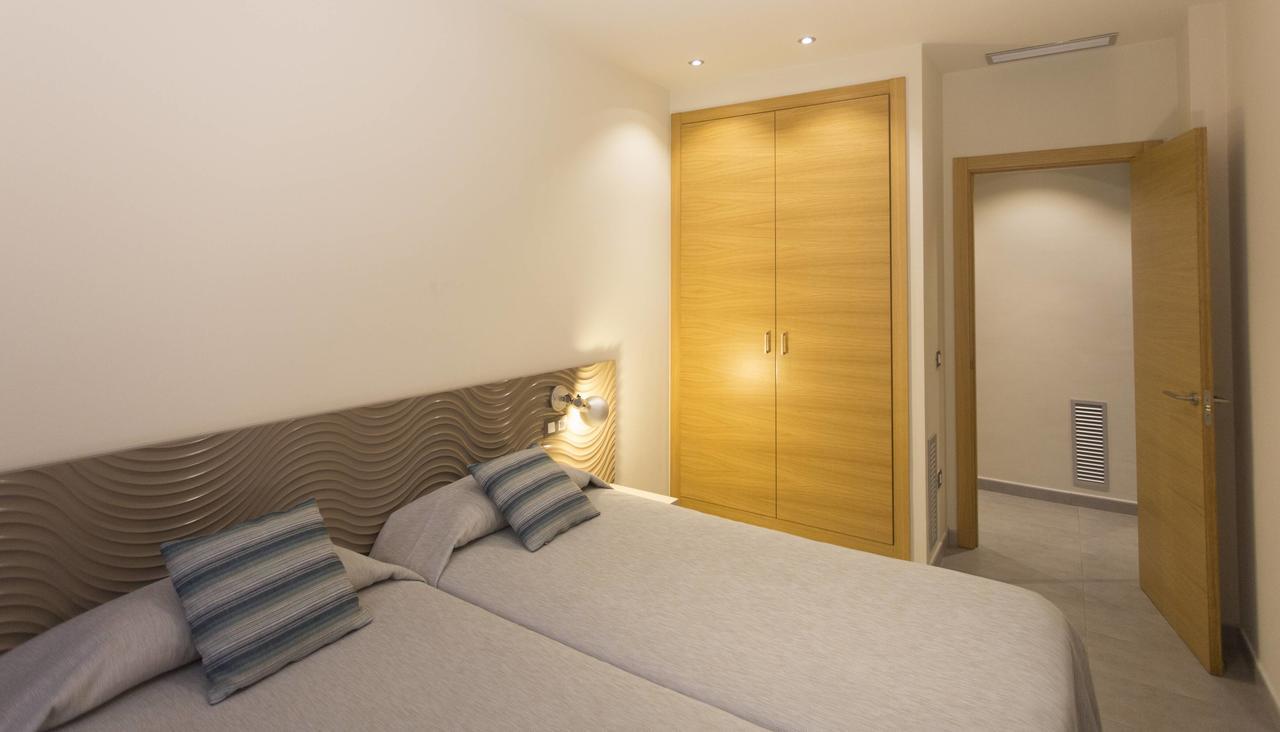 Apartaments Terraza Figueres Figueres  Exteriör bild